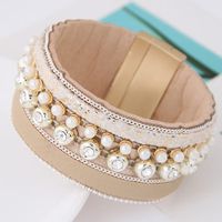 Nueva Tendencia De Metal Precioso Flash De Perlas De Diamantes De Múltiples Capas De Cuero Temperamento Salvaje Moda Hebilla Magnética Pulsera Al Por Mayor Nihaojewelry sku image 4