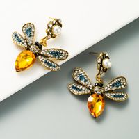 Exaggerated Fashion New Butterfly Pearl Earrings Alloy Inlaid Color Diamond Retro Temperament Wholesale Nihaojewelry main image 5