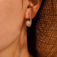 Korean Style Asymmetry Stars Elk Bow Pearl Earrings Simple Spread Wholesale Nihaojewelry main image 3