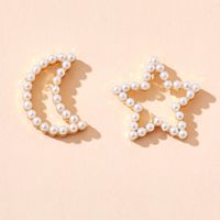 Korean Style Asymmetry Stars Elk Bow Pearl Earrings Simple Spread Wholesale Nihaojewelry main image 5
