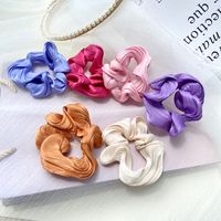 Korean Hair Scrunchies Fashion New Solid Color Flash Wave Lady  Hair Ring Tie Horsetail Rubber Band Hair Rope Head Wholesale Nihaojewelry main image 3