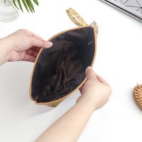 Niñas Nueva Bolsa De Cosméticos Lingge De Gran Capacidad Bolsa De Almacenamiento Simple Pequeña Bolsa De Cosméticos Portátil Al Por Mayor Nihaojewelry main image 5