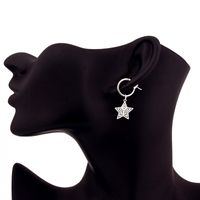 Simple Alloy Hoop Earrings Cute Hollow Five-pointed Star Pendant Ear Ring Wholesale Nihaojewelry main image 5