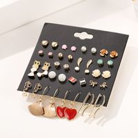 Korean Fashion Retro 1 Card 20 Pairs Of Pearl Dripping Alloy Peach Heart Geometric Earring Set Spot Wholesale Nihaojewelry main image 3