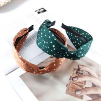 Korean Fashion Headband New Fabric Wave Point Hair Band Exquisite Toothed Anti-skid Hairpin High-end Fashion Hair Accessories Girl Wholesale Nihaojewelry main image 1