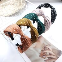 Korean Fashion Headband New Fabric Wave Point Hair Band Exquisite Toothed Anti-skid Hairpin High-end Fashion Hair Accessories Girl Wholesale Nihaojewelry main image 3