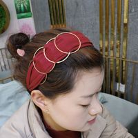 Korea Dongdaemun Großhandel Haarschmuck Schwarzes Stirnband Damenmode Goldener Ring Kreuz Näht Stoff Breit Angezapftes Stirnband main image 4