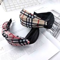 Korean Fashion Spring And Summer New Fabric Cross Hairband Wide Side Lattice Color Matching Hairpin High-end Fashion Hair Accessories Ladies Wholesale Nihaojewelry main image 1