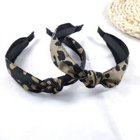 Korean Fashion New Fine-edged Exquisite Leopard Knotted Headband High-end Bowknot Pressure Headband Simple Hair Accessories Ladies Wholesale Nihaojewelry main image 3