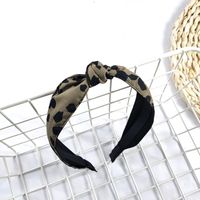 Korean Fashion New Fine-edged Exquisite Leopard Knotted Headband High-end Bowknot Pressure Headband Simple Hair Accessories Ladies Wholesale Nihaojewelry main image 5