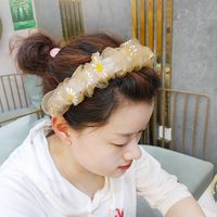 Korean Fashion Daisy Eugen Yarn Sweet Hair Hoop High-end Fold Super Fairy Mesh Yarn Hairpin Hair Headband Wholesale Nihaojewelry main image 3