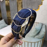 Korea Dongdaemun Großhandel Haarschmuck Schwarzes Stirnband Damenmode Goldener Ring Kreuz Näht Stoff Breit Angezapftes Stirnband sku image 3