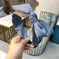 Korean Fashion Wide-brimmed High-end Rabbit Ear Hairband Simple And Exquisite Colored Diamond Hairpin Hairpin Fashion Bow Knot Wholesale Nihaojewelry sku image 2