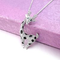 Fashion Jewelry Necklace Animal Shape Fashion Giraffe Necklace Diamond Sika Deer Pendant Girl Wholesale Nihaojewelry main image 3