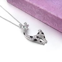 Fashion Jewelry Necklace Animal Shape Fashion Giraffe Necklace Diamond Sika Deer Pendant Girl Wholesale Nihaojewelry main image 4