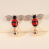 54246 Fabrik Direkt Vertrieb Neue Symmetrische Ohrringe Bienen Perlen Ohrringe Ohrringe Insekten Ohrringe Korea main image 3