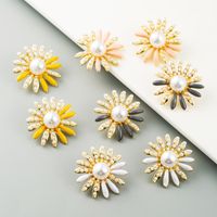 New Sunflower Alloy Pearl Earrings Ladies S925 Silver Flowers Fashion Earrings Wholesale Nihaojewelry main image 2