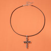 Nouveau Collier Rétro Street Shot Crâne Collier Unisexe Croix Collier Clavicule Chaîne En Gros Nihaojewelry main image 5