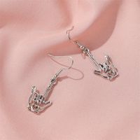 New Earrings Simple Hollow Gesture Earrings Ladies Love Palm Pendant Earrings Wholesale Nihaojewelry main image 5