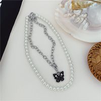 Exaggerated Butterfly Retro Pearl Double-layer Necklace Niche Clavicle Chain Dark Wholesale Nihaojewelry sku image 1