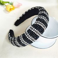 Korean Fashion Alloy Diamond Headband Crystal Headband Wide Side Headband Headdress Wholesale Nihaojewelry main image 3