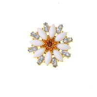 New Diamond-studded Flowers Fashion Brooch Trendy Daisy Brooch Wild Clothing Jewelry Wholesale Nihaojewelry main image 6