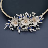 Neue Hochzeits Schmuck Europäische Und Amerikanische Retro-blumen, Perlen Kamm, Braut Mit Make-up, Haarkamm, Abendessen, Party-kopf Bedeckung main image 4