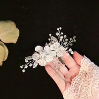 Bridal Jewelry Elegant White Flowers Pearls Combs Hand-beaded Hair Comb Wedding Wholesale Nihaojewelry main image 3