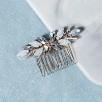 Bridal Headdress Opal Rhinestone Insert Comb Braided Plate Hair Insert Comb Wholesale Nihaojewelry main image 5