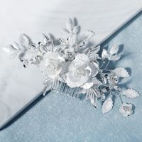 Corée Mariage Mariée Tête Fleur Rose Fleur Coiffure Vêtements Plaque Cheveux Plug Peigne En Gros Nihaojewelry main image 3