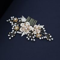 Korean Beauty Bride Jewelry Handmade Pearl Headdress Retro Golden Plug Comb Cheongsam Style Wholesale Nihaojewelry main image 4