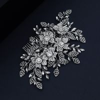 Jewelry Exaggerated Bridal Headdress Full Diamond Insert Comb Alloy Hollow Leaf Disc Hair Comb Wholesale Nihaojewelry main image 1