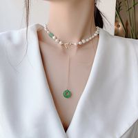 Natural Pearl Necklace Simple Retro 14k Real Gold Electroplated Emerald Buckle Clavicle Chain Wholesale Nihaojewelry main image 3