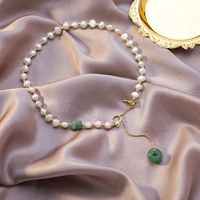 Nischen Süßwasser Perlenkette Weibliche Einfache Retro-galvani Sierung Smaragd Otter Schlüsselbein Kette main image 5