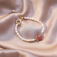 Korea Natural Pearl Baroque Strawberry Crystal Love Pearl Bracelet Wholesale Nihaojewelry main image 2