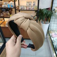 Korea's New Milk Milk Thickening Sponge High-end Fabric Hairpin Headband Wholesale Nihaojewelry sku image 2