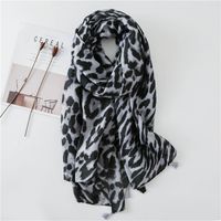 Classic Fashion Leopard Scarf Long Section Cotton And Linen Shawl sku image 4