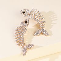 Exaggerated Big Brand Diamond Fish Bone Claw Chain Color Diamond Fashion Earrings Wholesale Nihaojewelry main image 5