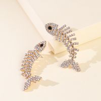Exaggerated Big Brand Diamond Fish Bone Claw Chain Color Diamond Fashion Earrings Wholesale Nihaojewelry main image 6