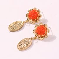 Palace Style Retro Earrings Geometric Alloy Portrait Pendant Resin Flower Earrings Wholesale Nihaojewelry main image 4