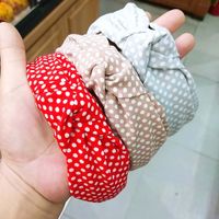 Korean Fashion New Polka Dot Knotted Headband Wide-edged High-end Knotted Headband Cloth Simple Wash Face Cross Hair Band Wholesale Nihaojewelry main image 4