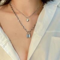 New Fashion Hot Jewelry Creative Personality Simple Multi-element Lock Love Pendant Necklace Wholesale Nihaojewelry main image 5