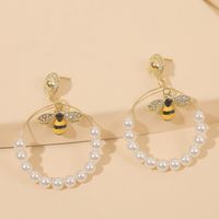 Geometric Handmade String Pearl Bee Earrings Insect Exaggerated Earrings Jewelry Wholesale Nihaojewelry sku image 1
