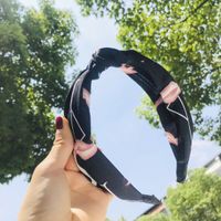 Wide-brimmed Fabric Knotted Hair Hoop Korean Simple Toothed Non-slip Hairpin Wild Wave Dot Hair Accessories Ladies Wholesale Nihaojewelry sku image 2