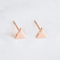 Mode Coréenne Populaire Triangle Boucles D'oreilles En Acier Inoxydable Plaqué Or Boucles D'oreilles En Gros Nihaojewelry main image 6