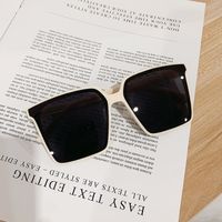 Koreanische Version Der Sonnenbrille Mit Großem Rahmen 2020 Persönlichkeit Brille Leichte Und Bequeme Quadratische Sonnenbrille main image 3