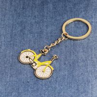 Mode Simple Nouveau Trousseau Personnalité Dessin Animé Créatif Vélo Petite Voiture Jaune Alliage Goutte D&#39;huile Porte-clés Nihaojewelry En Gros main image 5