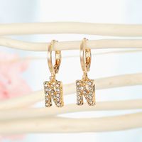 Bijoux De Mode Alphabet Oreille Anneau Créatif Point Diamant Alphabet Anglais Boucle D'oreille Simple Diamant Boucles D'oreilles Petites Boucles D'oreilles En Gros Niihaojewelry sku image 13