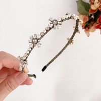 Korean Fashion Retro Style Diamonds Simple Wild Headband Hairpin Hairpin Hair Ornament Headdress Wholesale Nihaojewelry main image 5