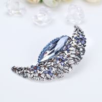 Korean Fashion Cute Star Moon Alloy Diamond Brooch Hot Sale Women's Accessories Wholesale Nihaojewelry main image 4